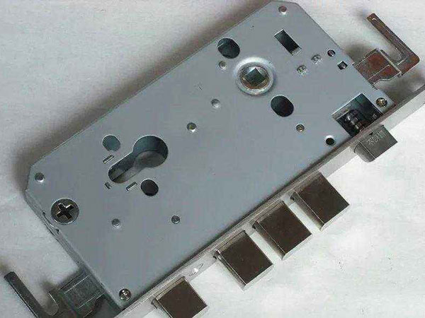 安次24小时上门开锁公司